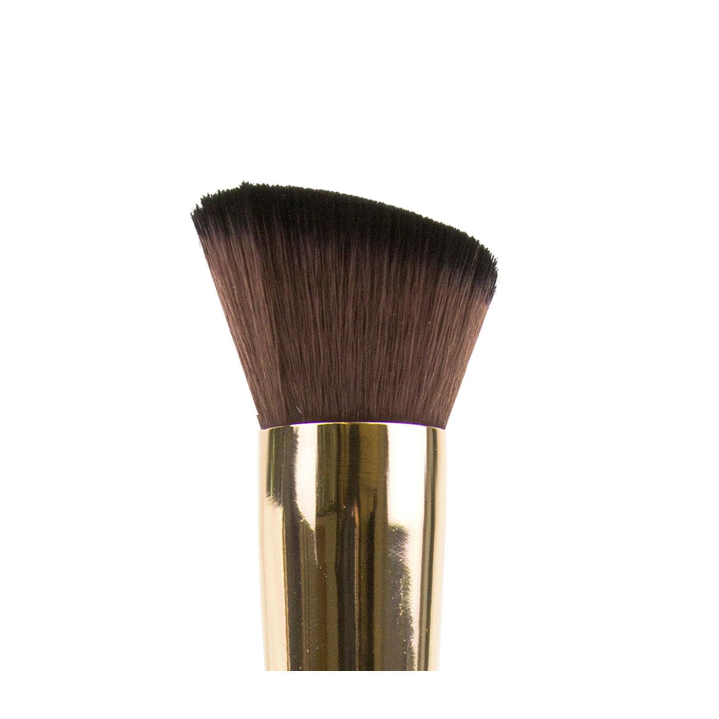 60% afsláttur! L.A. Girl Pro Cosmetic Angled Buffer Brush