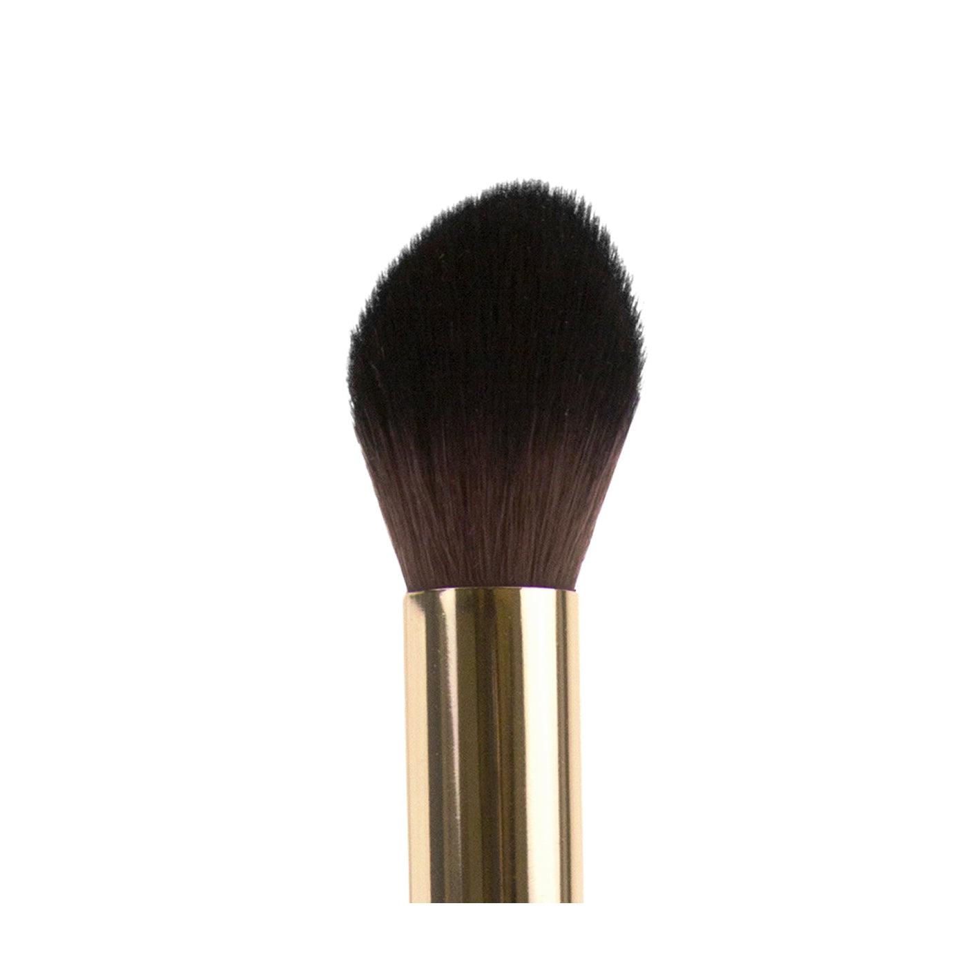 60% afsláttur! L.A. Girl Pro Cosmetic Tapered Highlighter Brush