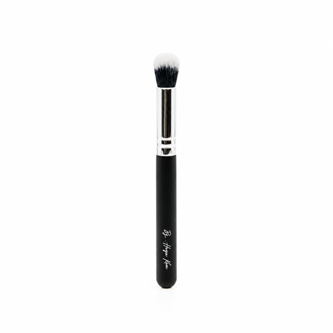 By Harpa Kára Bursti Nr. 16 The Big Concealer Brush