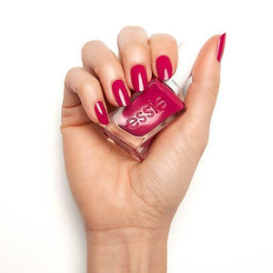 Essie Gel Couture VIPlease