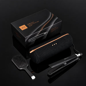 GHD Platinum+ Hair Straightener Festive Gift Set