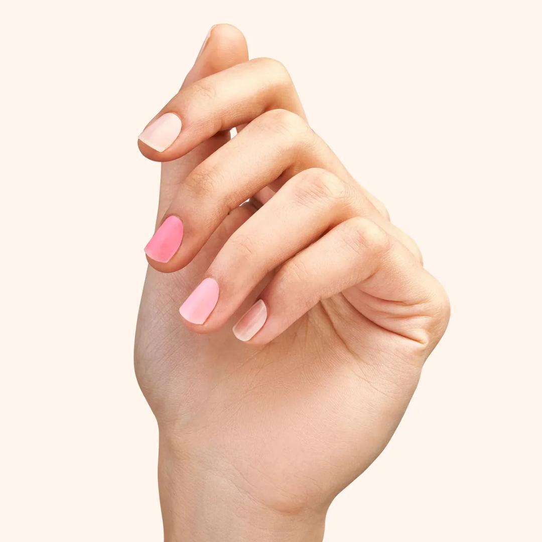 Le Mini Macaron Gel Nail Strips Candy Pink