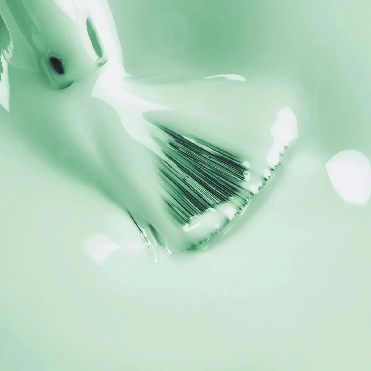 Le Mini Macaron Gel Polish Pistachio