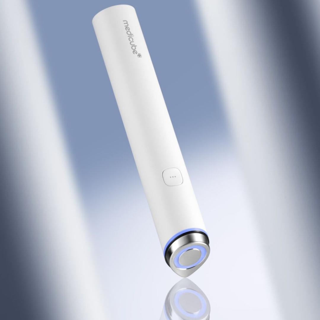 Medicube Age-R Booster Pro Mini White