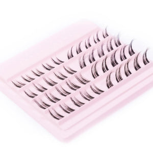 Tatti Lashes Classic Winged Out Individuals