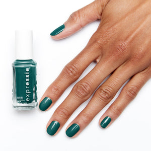 Essie Expressie Streetwear'n Tear