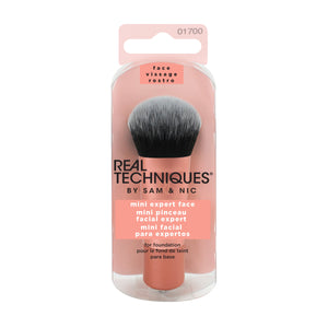 Real Techniques Mini Expert Face Brush